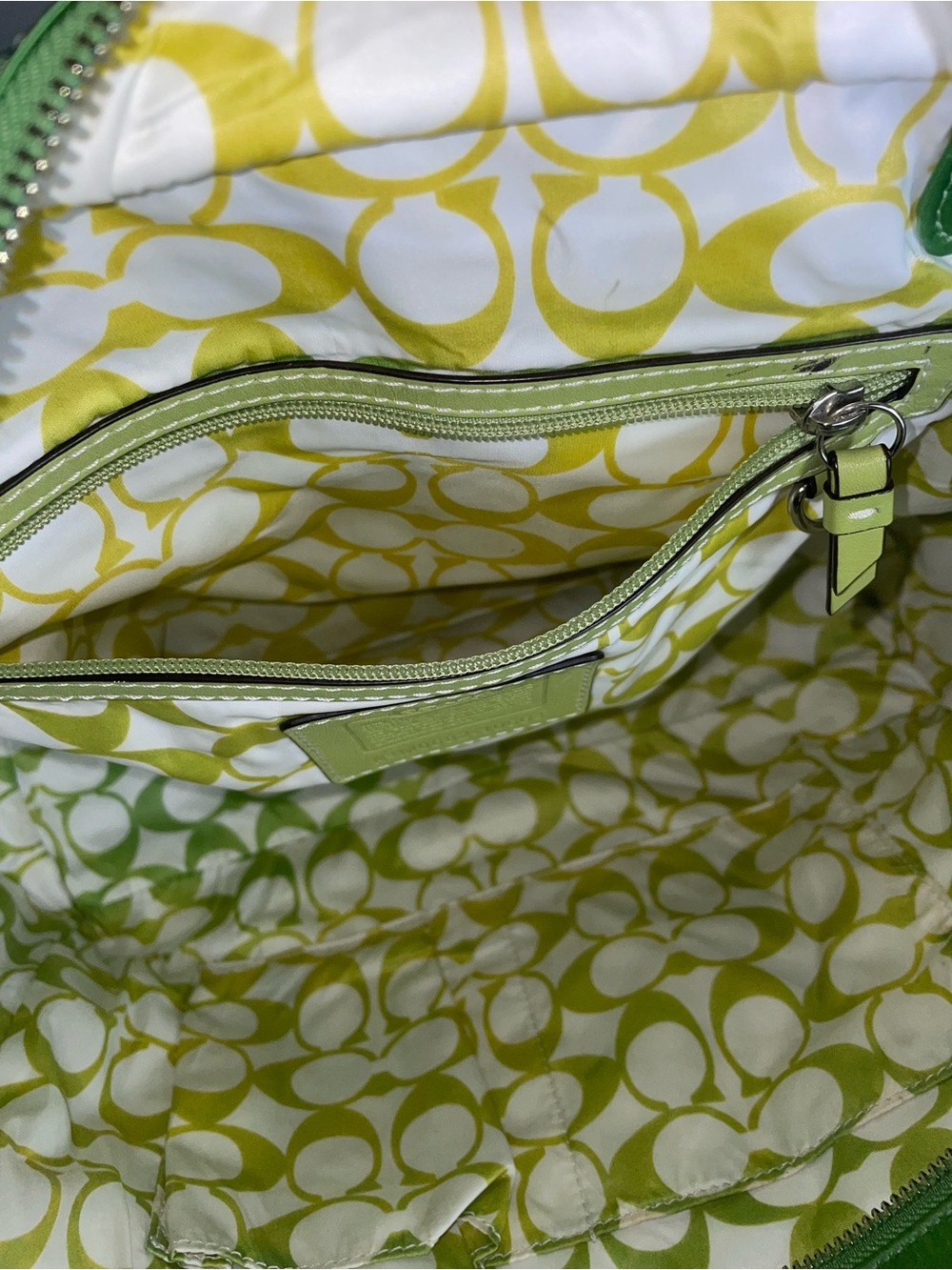 Vintage Coach Hampton Sateen Tote Bag - Picture 3 of 16